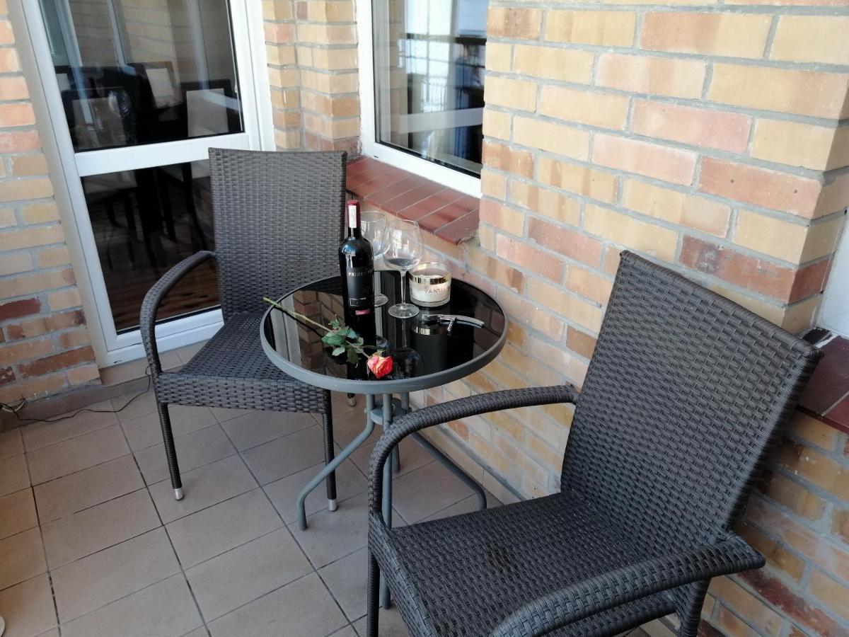 Apartamento Cicha Przystań Apartament Starówka Kołobrzeg Exterior foto
